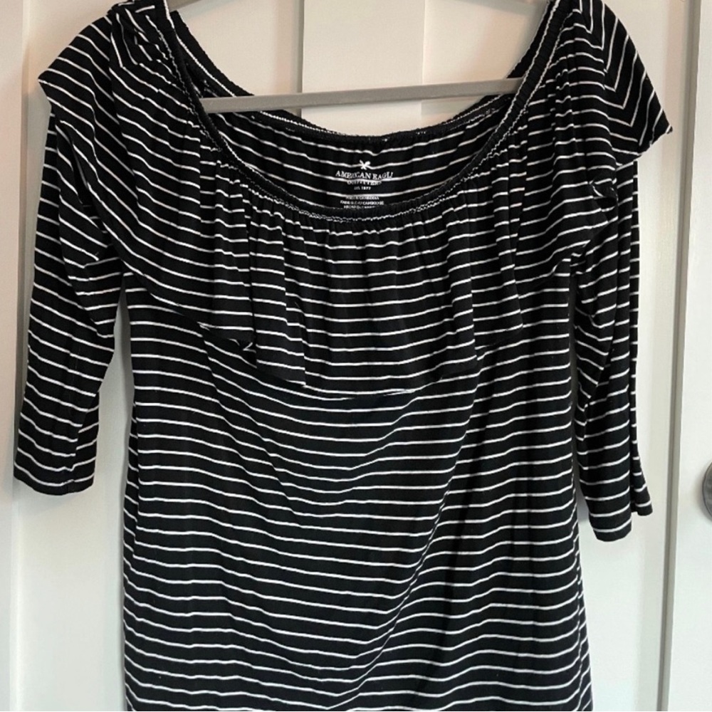 AE black and white striped off the shoulder top